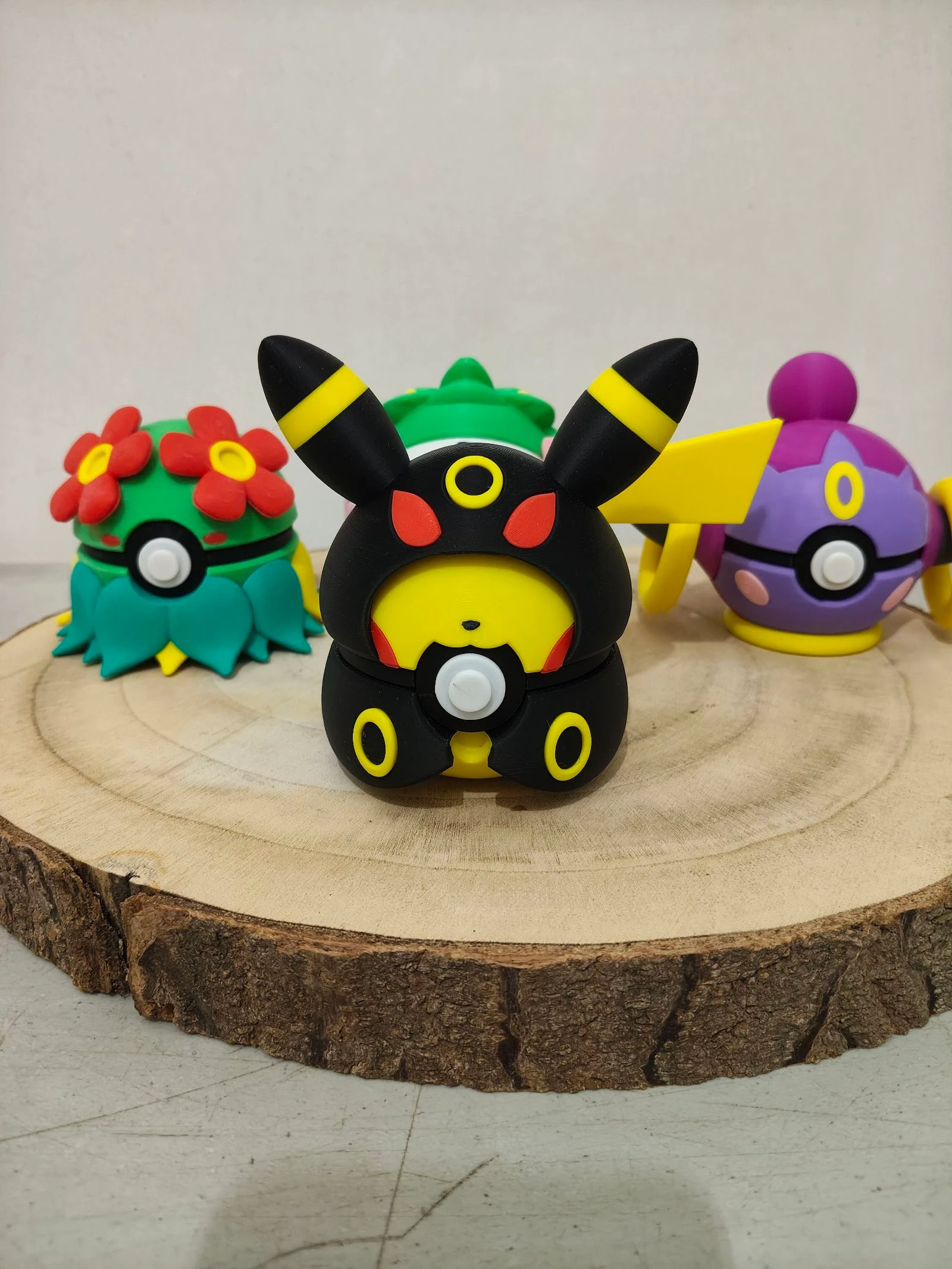 Poncho Umbreon Pokeball Pokemon 